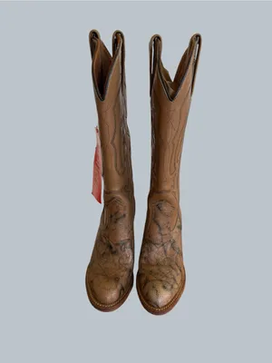 Miss Capezio Vintage Women's Embroidered Leather Stacked Heel Boot Size 5 thumbnail 2