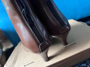 Brown Faux Leather Pointed Toe Kitten Heel Ankle Boots US 8.5 EU 39 New thumbnail 4