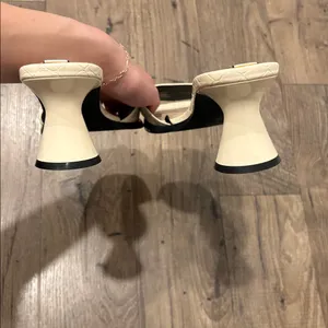 Zara Off White & Black Croc Heels Sandals size 42 thumbnail 5