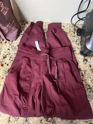 Lululemon Dance Studio Joggers thumbnail 1