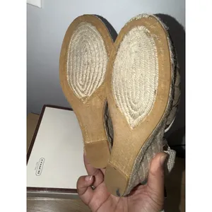 Coach Kimmy Wedge Sandals Khaki Gold Signature Size 8 Espadrille Straw Heels thumbnail 4