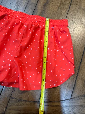 crown & ivy Red Star-Print Athletic Shorts thumbnail 5