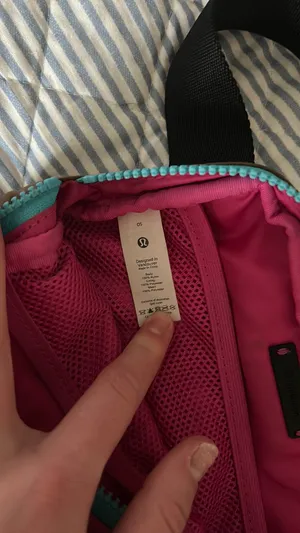 Lululemon Fanny Pack Everywhere Belt Bag Sonic Pink thumbnail 4
