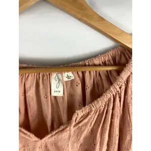 Joie Eyelet Textured V Neck Blouse Soft Pink Size Large thumbnail 4