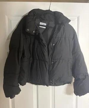 Old Navy Puffer Jacket thumbnail 1