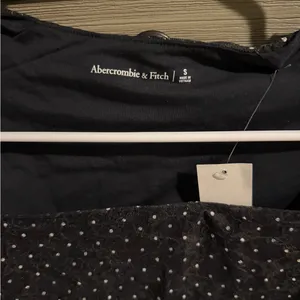 Abercrombie & Fitch Black Blouse thumbnail 4