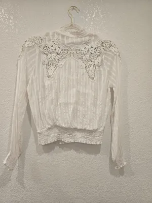Anthropologie Moira peasant blouse intricate lace smocked cuffs V Neck 0 thumbnail 6