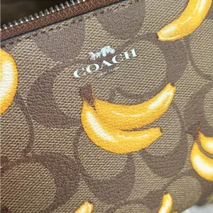 Authentic COACH Signature Coated leather BANANA zip top wristlet thumbnail 2