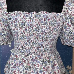 Size M Floral Cropped Blouse thumbnail 7