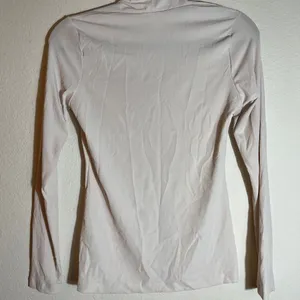 H&M Top‎ thumbnail 4