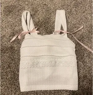 Vida white bow top beginning boutique thumbnail 4
