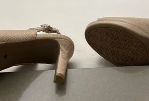 Heels Giani Bernini Beige Slingback Heels 7 1/2 M like new! Nice/Clean thumbnail 7