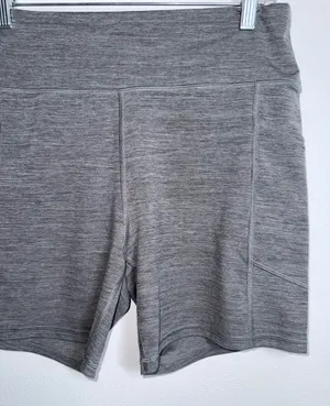 American Eagle Everything Pocket 6” Bike Short Gray Fleece Super High Rise thumbnail 5