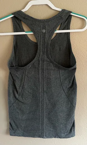 Lululemon Swiftly Tech Racerback Tank Top Heathered Grey "Run For Cheese" - Size 6 thumbnail 2