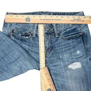 Y2K American Eagle 00 Boy Fit Cropped Low Rise Jeans Blue Distressed Denim Capri thumbnail 8