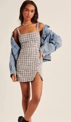Abercrombie & Fitch Tweed Preppy Summer Vacation Classic Mini Dress Size Medium thumbnail 1