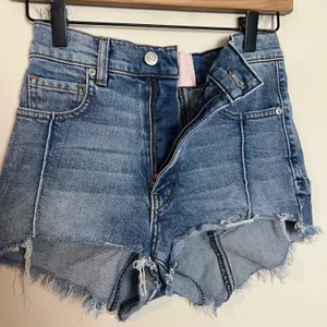 REVICE- Venus Star Denim Jean Shorts Distressed Raw Hem Festival Boho Summer thumbnail 5