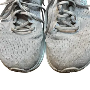 Topo Athletic Phantom 3 Shoes Womens Size 9 Gray‎ Stone Mesh Running Sneakers thumbnail 2