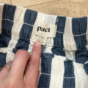 PACT organic striped shorts size small thumbnail 2