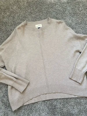 Universal Thread Taupe Crewneck Sweater thumbnail 3