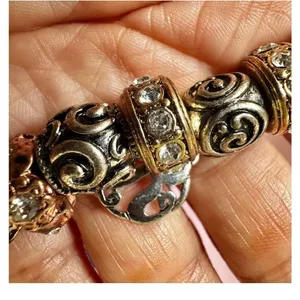 Three toned “R” initial charm bracelet Gold thumbnail 9