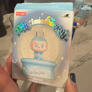 Pop Mart Labubu Big Into Energy Crystal Ball - Hope Snow Globe New thumbnail 10