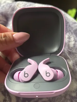 Beats Fit Pro Earbuds thumbnail 6