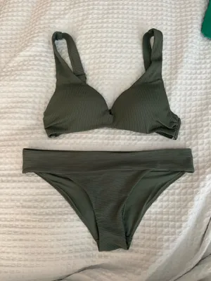 H&M Push-Up Bikini Top thumbnail 1