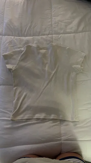 Brandy Melville Top Crop thumbnail 2