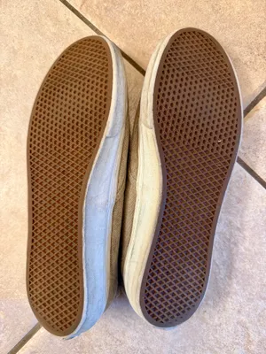 Beige canvas vans off the wall thumbnail 4