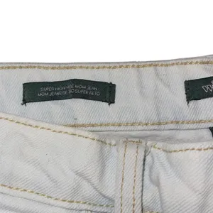 Wild Fable Super High Rise Mom Distressed Denim Jeans SZ 10 Streetwear Casual thumbnail 3