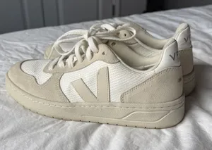 Veja Women's V-10 Sneakers in White and Cream thumbnail 1
