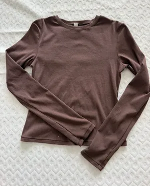 Women's Long Sleeve Crewneck Top - Brown thumbnail 1