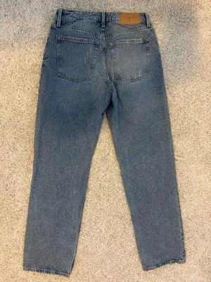 H&M Jeans High-Waisted thumbnail 4