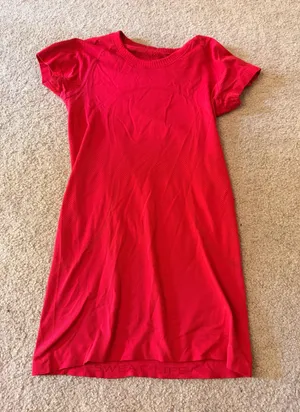 Lululemon Short Sleeve thumbnail 1
