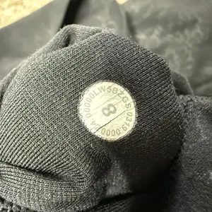Lululemon Wunder Under Leggings Womens 8 Black‎ Floral Embossed High Rise thumbnail 4