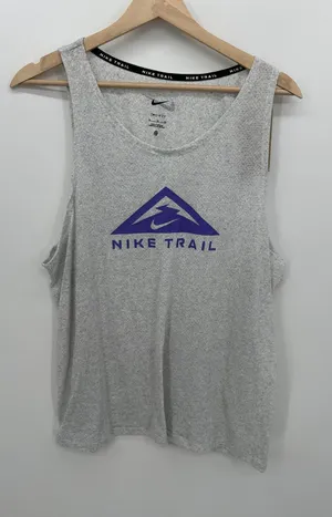 Nike Womens Gray Nike Trail Cut Off Racerback Tank‎ Size XL Running NWT Gym thumbnail 1
