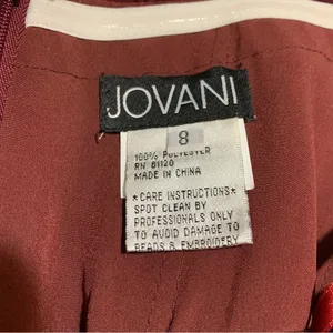 Jovani 04461 Knee Length Glittery Burgundy Cocktail Dress Size 8 thumbnail 6