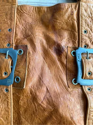 Addore by Anat USA Leather Tote Bag imperfections in pics thumbnail 2