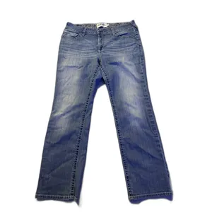 Ariat REAL Denim Women's Jeans Size 33s Mid Rise Straight Jeans thumbnail 3
