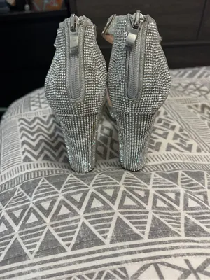 Windsor Silver Rhinestone Block Heel Sandals Size 7 Wedding Prom Formal thumbnail 3
