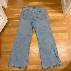 Zara Wide Leg Light Wash Jeans Size 12 thumbnail 2