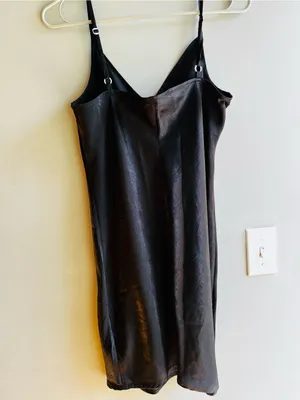 Gilly Hicks Black Slip Dress Size Medium V Neck Minimalist Y2K Festival thumbnail 9