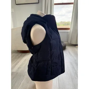 Vintage Abercrombie & Fitch Medium Navy puffer vest thumbnail 2