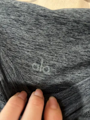 Alo leggings thumbnail 2