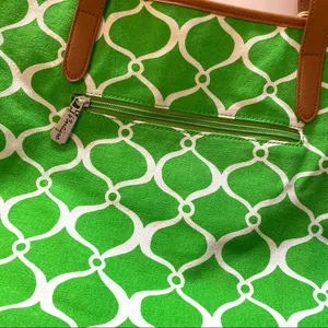 🆕 NWOT Lucy Buffett’s Lulu’s Printed Tote Bag thumbnail 4