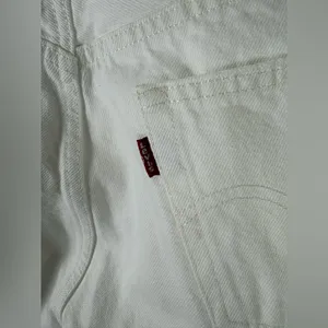 Levi’s‎ 501 White Distressed Button Fly Jeans Size 32 EUC thumbnail 6