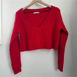 Alice + Olivia XS Ayden Crop Wool Cashmere Sweater‎ Cable Knit Red Valentines thumbnail 2