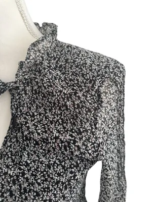 ABERCROMBIE & FITCH Black Floral Long Sleeve Top Size XS thumbnail 2