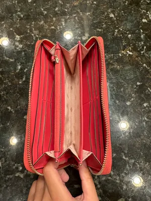 Kate Spade Wallet / Clutch thumbnail 3